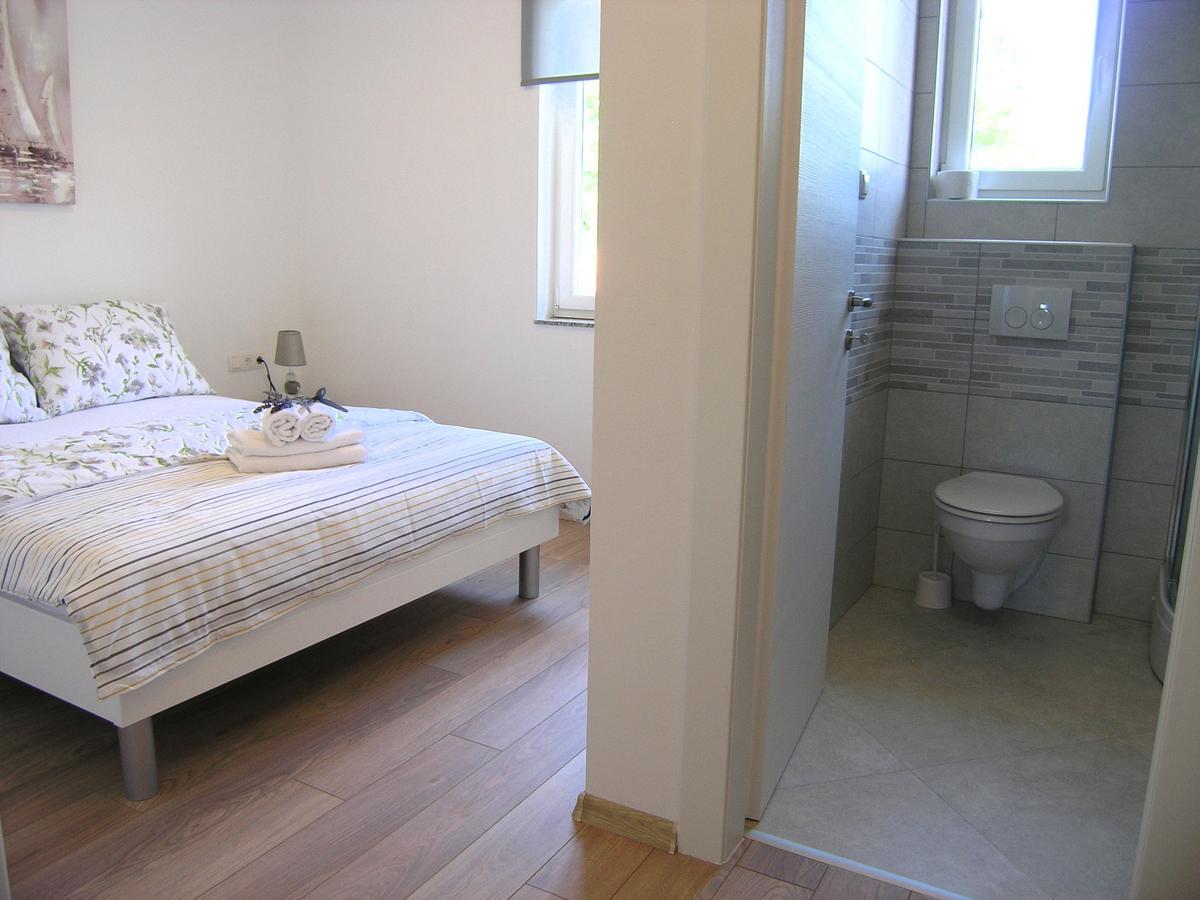 Danijel Apartment Krk Town